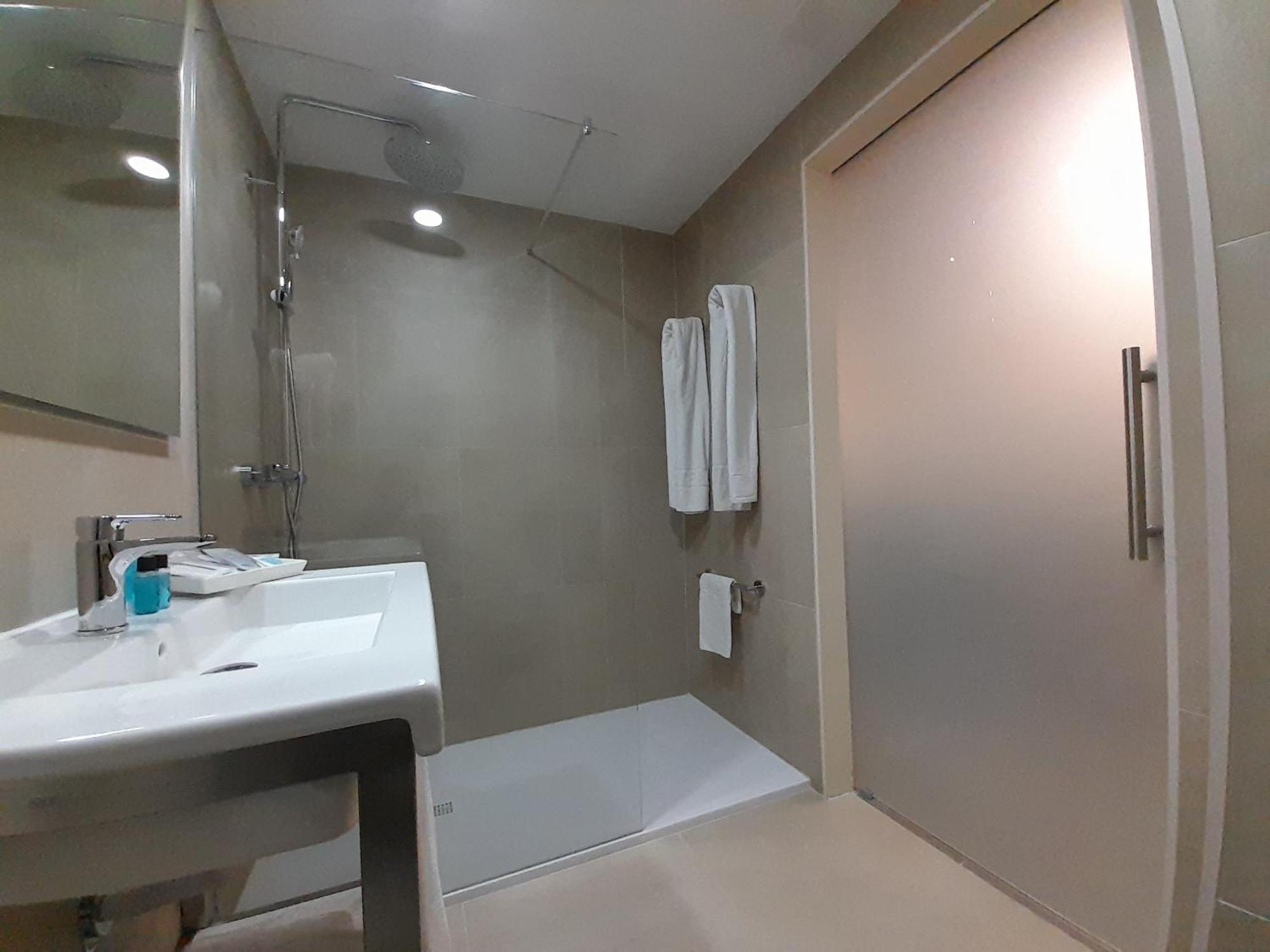Eco Alcala Suites Madryt Zewnętrze zdjęcie