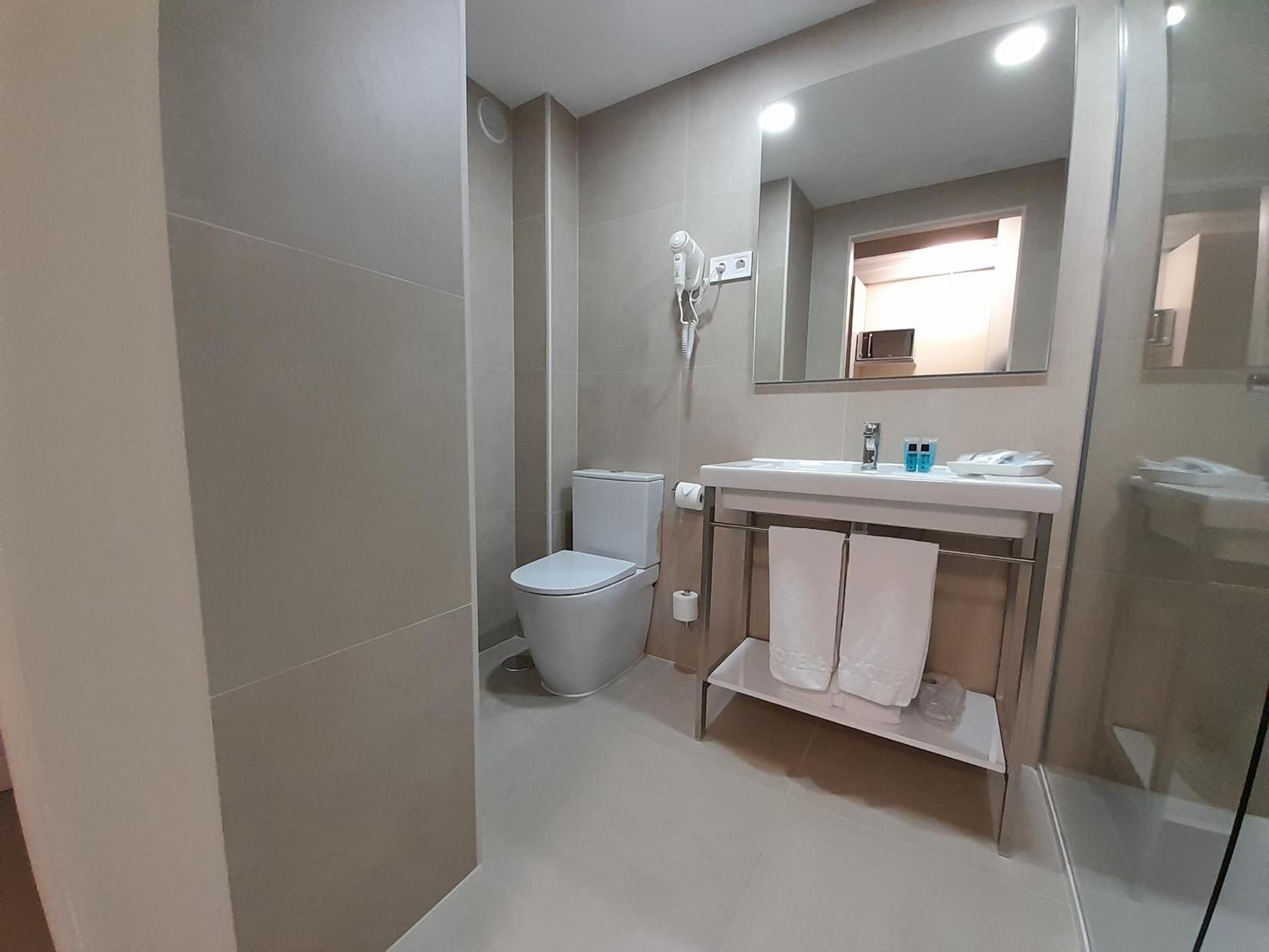 Eco Alcala Suites Madryt Zewnętrze zdjęcie